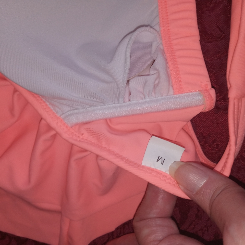 Peach Padded Ruffled Swim Top🏵️ - Picture 4 of 6